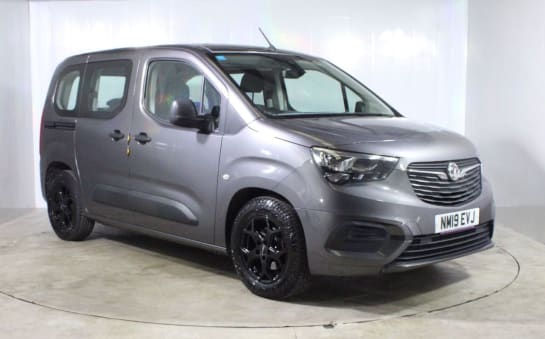 A null VAUXHALL COMBO LIFE 1.2 Turbo GPF Design MPV 5dr Petrol Manual Euro 6 (s/s) (110 ps)
