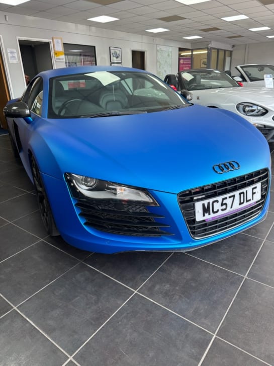 A null AUDI R8 4.2 FSI V8 Coupe 2dr Petrol R Tronic quattro Euro 4 (420 ps)