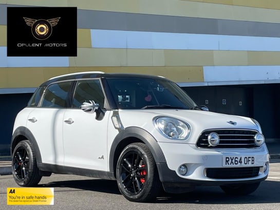 A 2014 MINI COUNTRYMAN 1.6 Cooper SUV 5dr Petrol Auto ALL4 Euro 6 (122 ps)