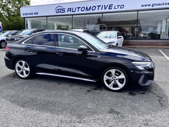 A null AUDI A3 SALOON 1.5 TFSI 35 S-LINE 150 BHP