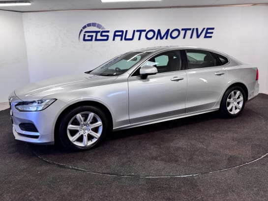 A null VOLVO S90 2.0 D4 MOMENTUM AUTO 190 BHP + SAT NAV + HEATED LEATHER SIX MONTH WARRANTY
