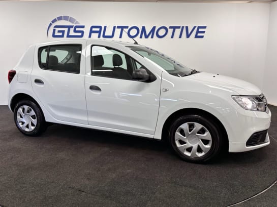 A null DACIA SANDERO 1.0 SCe ESSENTIAL FIVE DOOR 75 BHP + APPLE CAR PLAY + REAR CAMERA SIX MONTH
