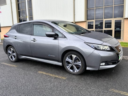 A null NISSAN LEAF 40kWh N-CONNECTA ELECTRIC AUTO 150 BHP + SAT NAV + CAMERA