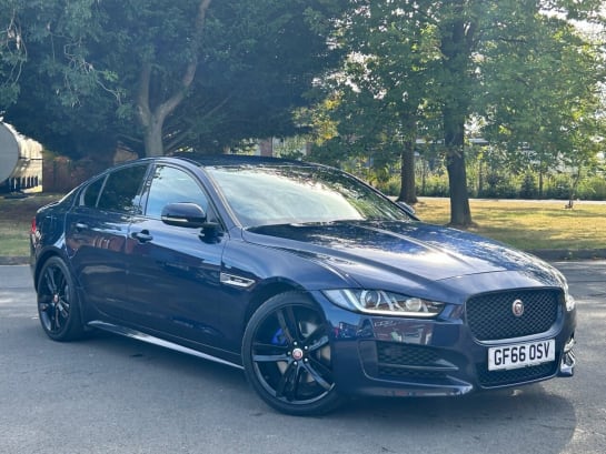 A null JAGUAR XE 2.0 R-SPORT 4d 178 BHP