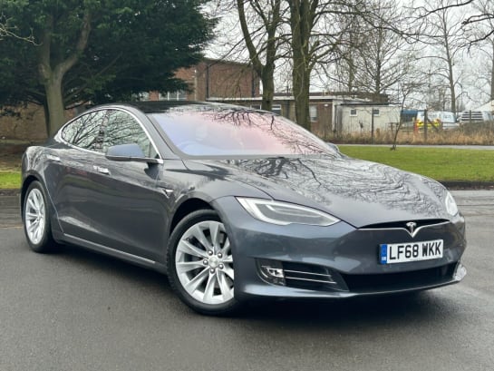 A null TESLA MODEL S 75D (Dual Motor) Hatchback 5dr Electric Auto 4WD (328 bhp) Glass roof, full