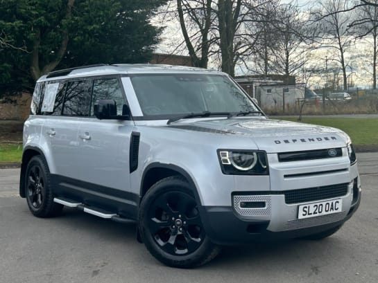 A null LAND ROVER DEFENDER 2.0 SD4 SE SUV 5dr Diesel Auto 4WD Euro 6 (s/s) (240 ps)