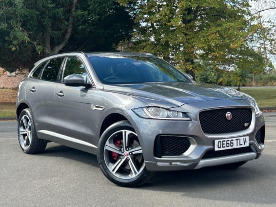A 2017 JAGUAR F-PACE 3.0 D300 V6 S SUV 5dr Diesel Auto AWD Euro 6 (s/s) (300 ps)