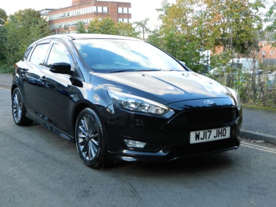 A null FORD FOCUS 1.0T EcoBoost ST-Line Hatchback 5dr Petrol Manual Euro 6 (s/s) (125 ps) 2 K