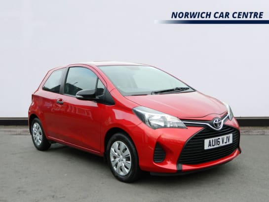 A null TOYOTA YARIS 1.0 VVT-i Active Hatchback 3dr Petrol Manual Euro 6 (69 ps) LOW MILES ISOFI