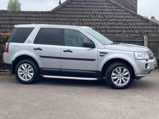 A null LAND ROVER FREELANDER 2 2.2 TD4 HSE SUV 5dr Diesel Manual 4WD Euro 5 (s/s) (150 ps)