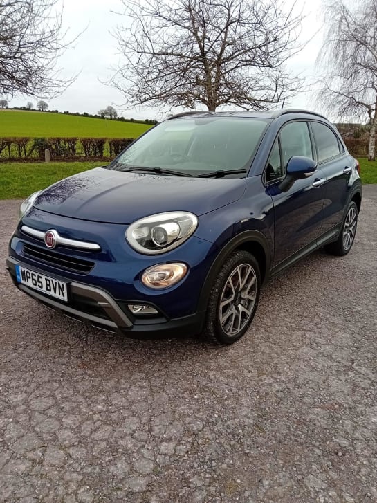 A 2015 FIAT 500X 1.6 500x Off-road Look 1.6 Multijet 120hp Cross Plus