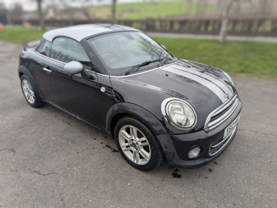 A 2012 MINI COUPE 1.6 Cooper Coupe