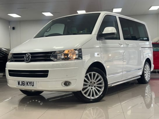 A null VOLKSWAGEN CARAVELLE 2.0 BiTDI Executive MPV 5dr Diesel DSG Euro 5 (180 ps) STUNNING CARAVELLE I