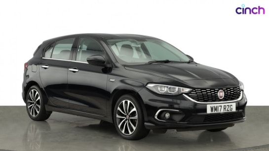A 2017 FIAT TIPO 1.4 Lounge 5dr