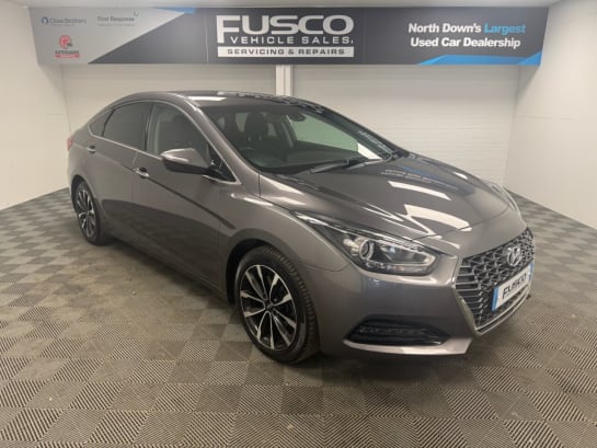 A null HYUNDAI I40 1.6 CRDi SE Nav Saloon 4dr Diesel Manual Euro 6 (s/s) (136 ps) Sat Nav, Blu
