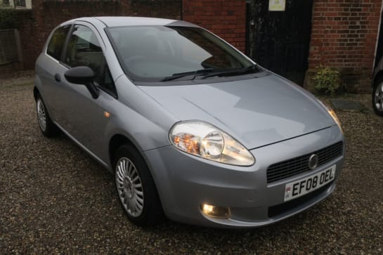 A 2008 FIAT GRANDE PUNTO ACTIVE