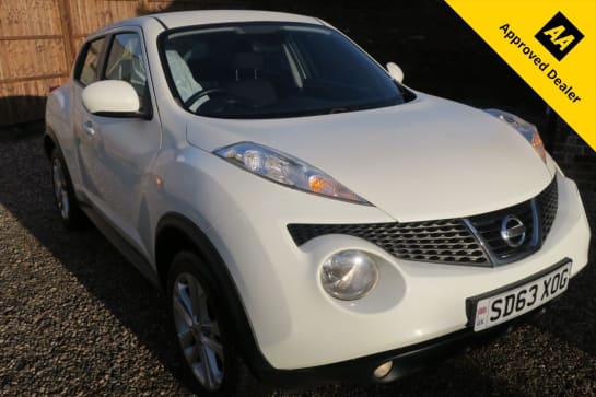 A null NISSAN JUKE 1.6 Acenta SUV 5dr Petrol Manual Euro 5 (s/s) (117 ps) HIGH SPEC