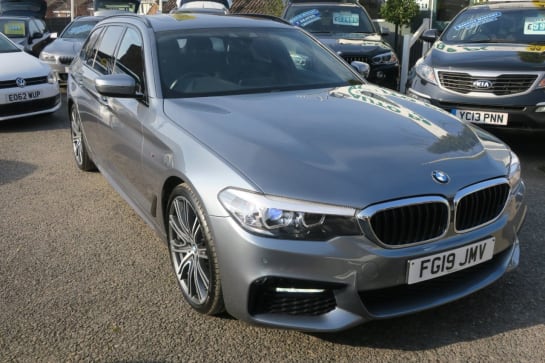 A null BMW 5 SERIES 3.0 530d M Sport Touring 5dr Diesel Auto xDrive Euro 6 (s/s) (265 ps) HUGE
