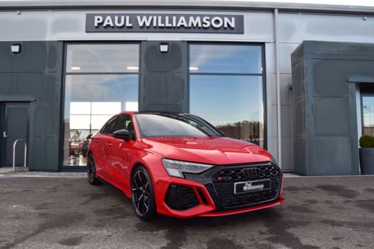 A null AUDI RS3 2.5 TFSI Vorsprung Saloon 4dr Petrol S Tronic quattro Euro 6 (s/s) (400 ps)