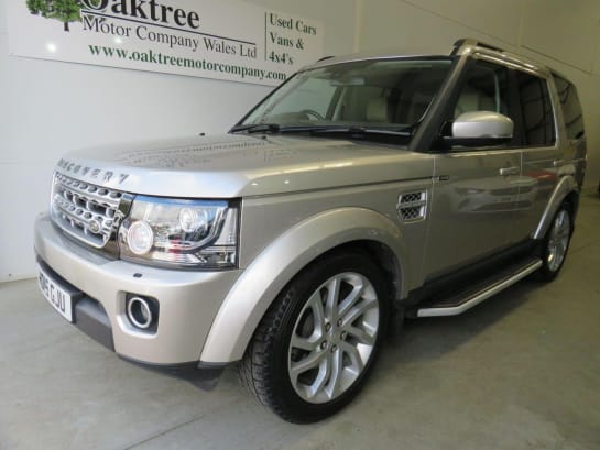 A 2015 LAND ROVER DISCOVERY 4 3.0 SD V6 HSE Auto 4WD Euro 5 (s/s) 5dr