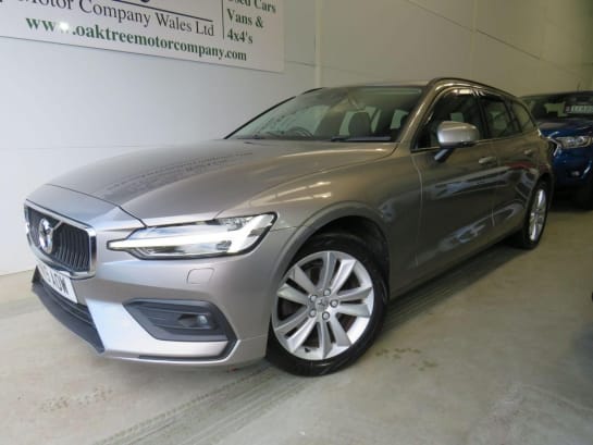 A 2019 VOLVO V60 2.0 D4 Momentum Pro Auto Euro 6 (s/s) 5dr