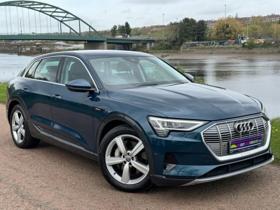 A null AUDI E-TRON QUATTRO TECHNIK 5d 309 BHP **PANORAMIC ROOF**