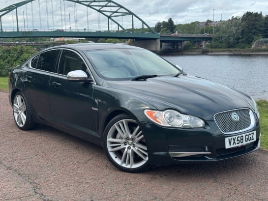 A null JAGUAR XF 5l 4d AUTO 385 BHP BOWERS + WILKINS SOUND SYSTEM