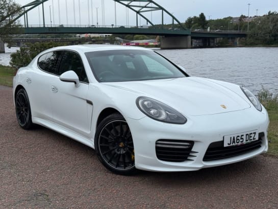 A null PORSCHE PANAMERA TURBO S 4.8T V8 Turbo S Hatchback 5dr Petrol PDK 4WD Euro 6 (s/s) (570 ps)