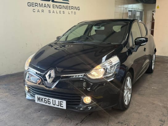 A 2016 RENAULT CLIO 1.2 16V Dynamique Nav Euro 6 5dr