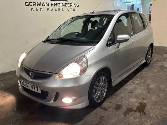 A 2007 HONDA JAZZ 1.4 i-DSI Sport CVT-7 5dr