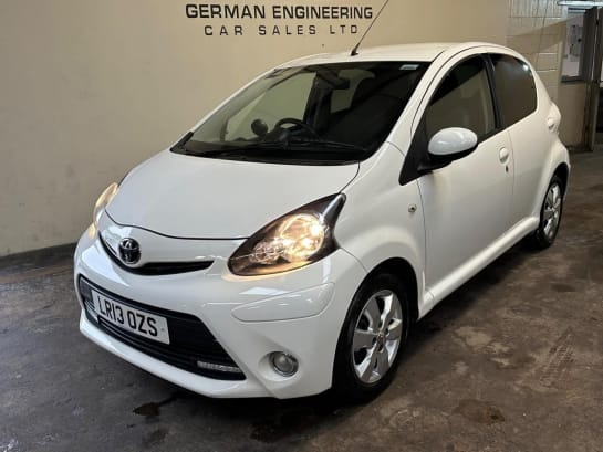 A 2013 TOYOTA AYGO 1.0 VVT-i Fire Euro 5 5dr