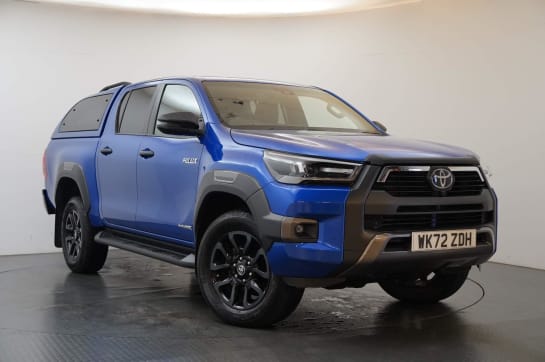 A 2023 TOYOTA HILUX 2.8 D-4D Invincible X Auto 4WD Euro 6 (s/s) 4dr