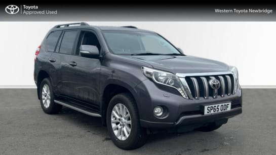 A 2015 TOYOTA LAND CRUISER 2.8D Invincible Auto 4WD Euro 6 5dr (7 Seats)