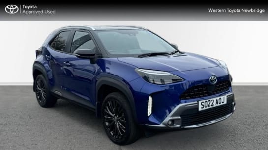 A 2022 TOYOTA YARIS CROSS 1.5 VVT-h Dynamic E-CVT AWD Euro 6 (s/s) 5dr