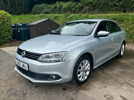 A null VOLKSWAGEN JETTA 1.6 LTD EDITION TDI BLUEMOTION TECHNOLOGY 4d 104 BHP