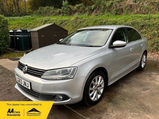 A null VOLKSWAGEN JETTA 1.6 LTD EDITION TDI BLUEMOTION TECHNOLOGY 4d 104 BHP