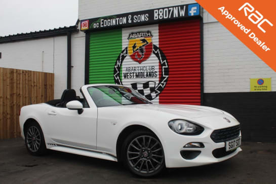 A null FIAT 124 SPIDER 1.4 MultiAir Classica Convertible 2dr Petrol Euro 6 (140 ps) ONE OWNER