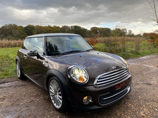 A null MINI HATCH 1.6 COOPER STEPTRONIC EURO 5  3dr