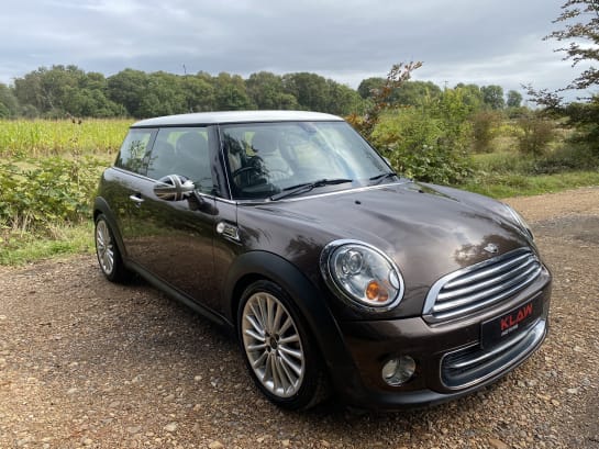 A null MINI COOPER 1.6 HATCH STEPTRONIC EURO 5 3dr