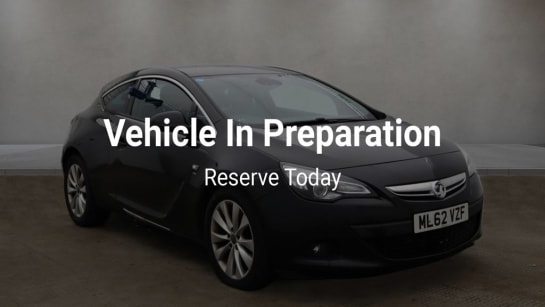 A null VAUXHALL ASTRA GTC 2.0 SRI CDTI 3d 162 BHP