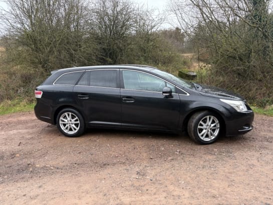 A null TOYOTA AVENSIS 1.8 V-Matic TR Tourer 5dr Petrol Manual Euro 5 (146 ps) Bluetooth climate A