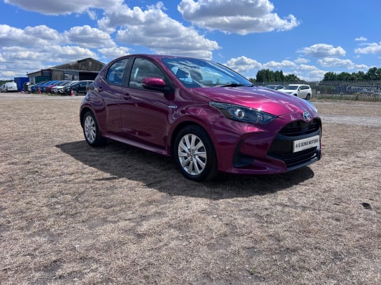 A null TOYOTA YARIS ICON FHEV 5-Door
