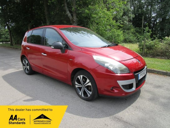 A 2011 RENAULT SCENIC 1.5 dCi Dynamique TomTom - BOSE Pack