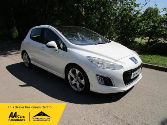 A 2013 PEUGEOT 308 1.6 e-HDi Allure TOP SPEC - Pan Roof, Sat Nav, Half Leather, 20 Tax