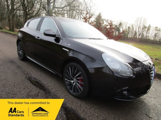 A 2016 ALFA ROMEO GIULIETTA JTDM-2 QV LINE