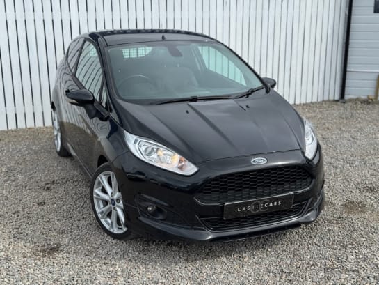 A null FORD FIESTA VAN 1.5 TDCi Sport Panel Van 3dr Diesel Manual (94 g/km, 94 bhp)