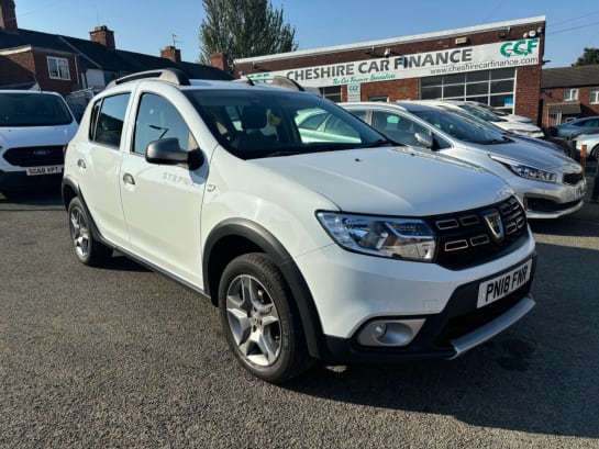 A null DACIA SANDERO STEPWAY 0.9 AMBIANCE TCE 5d 90 BHP SUPER LOW MILES HIGH SPEC