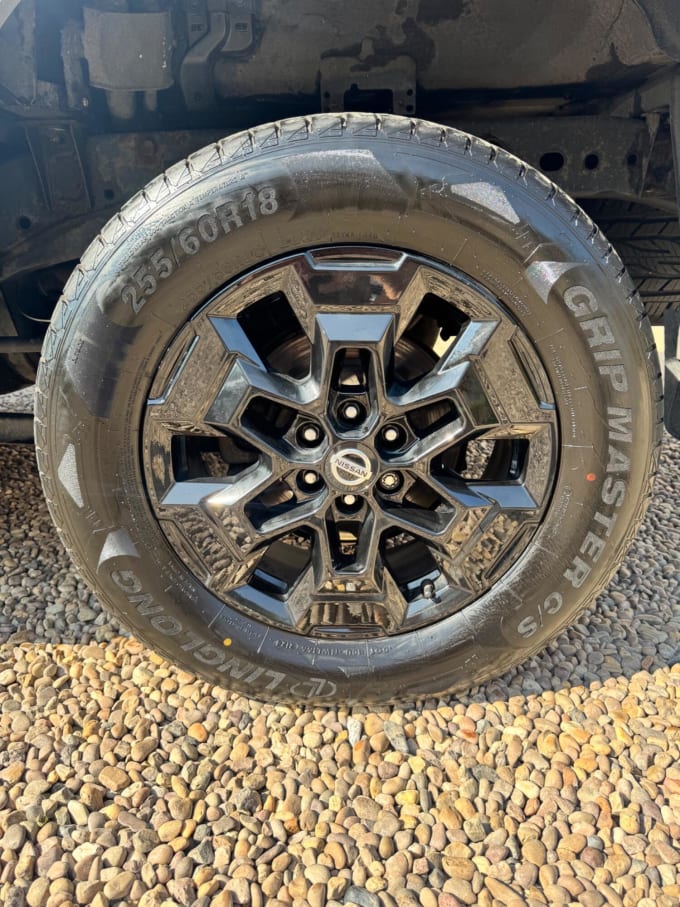 2021 Nissan Navara