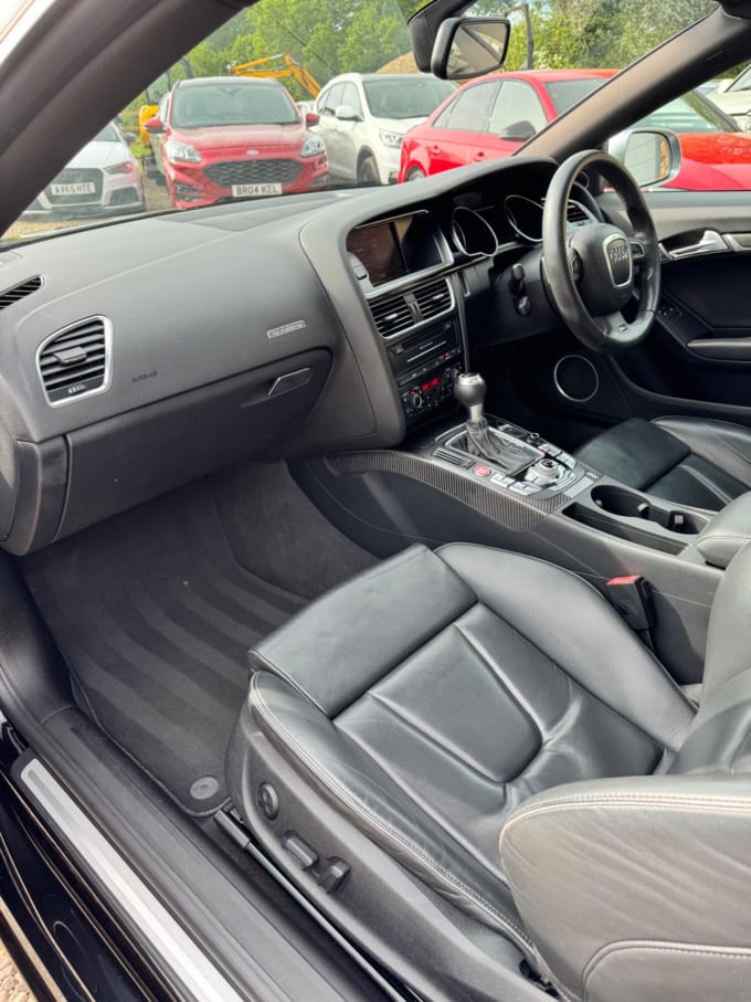 2010 Audi Rs5