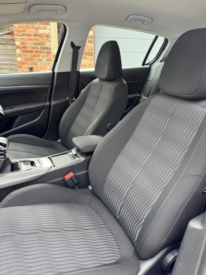 2015 Peugeot 308